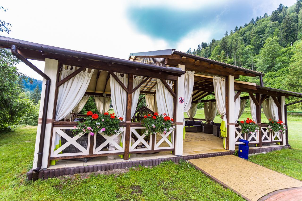 Hotel Tsarynka Eco Complex Slawske Exterior foto